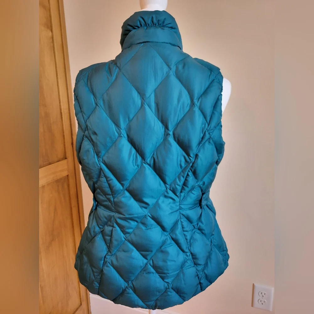Eddie Bauer emerald Green down vest, Sleeveless, Women's Small - Picture 3 of 4